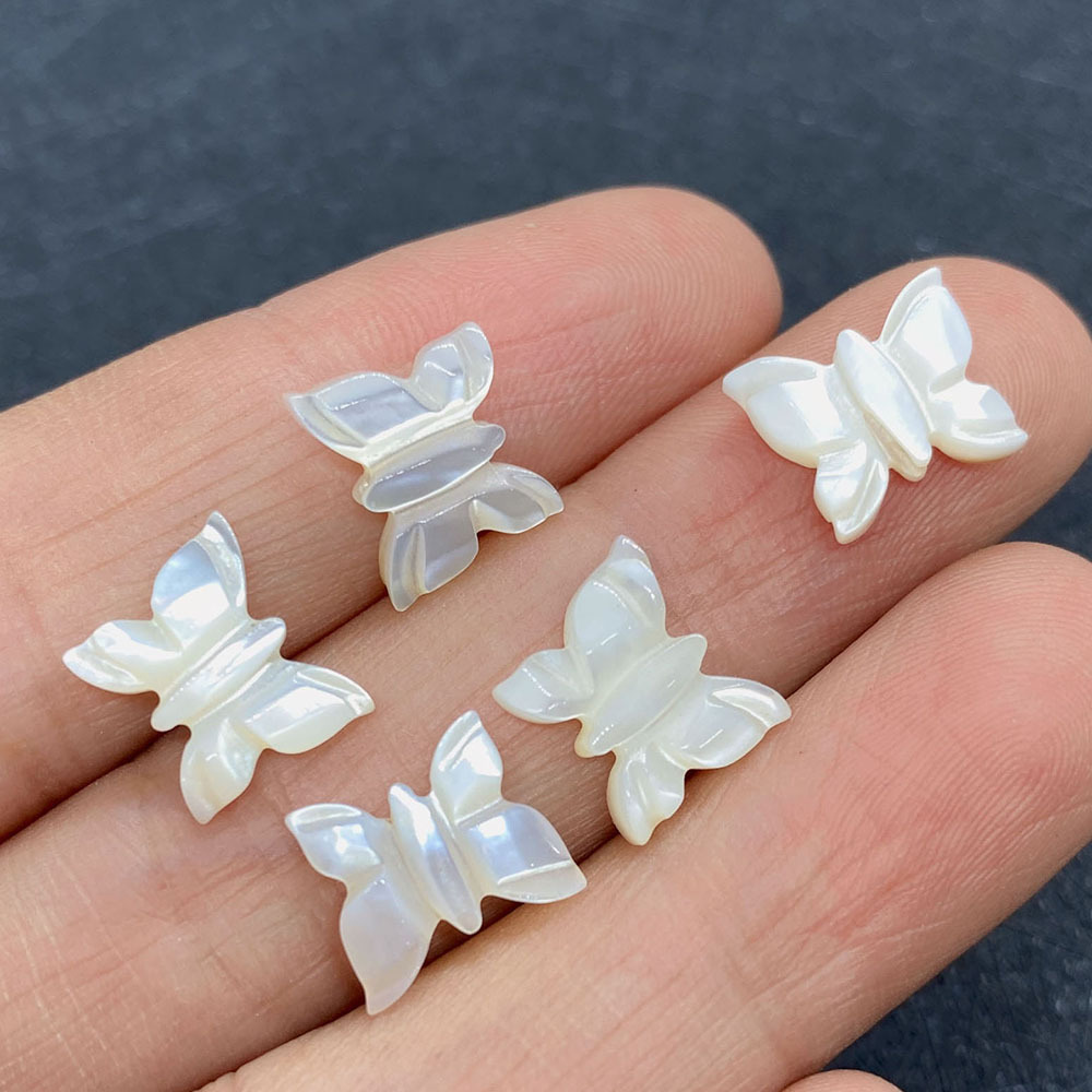 White shell 9x10mm