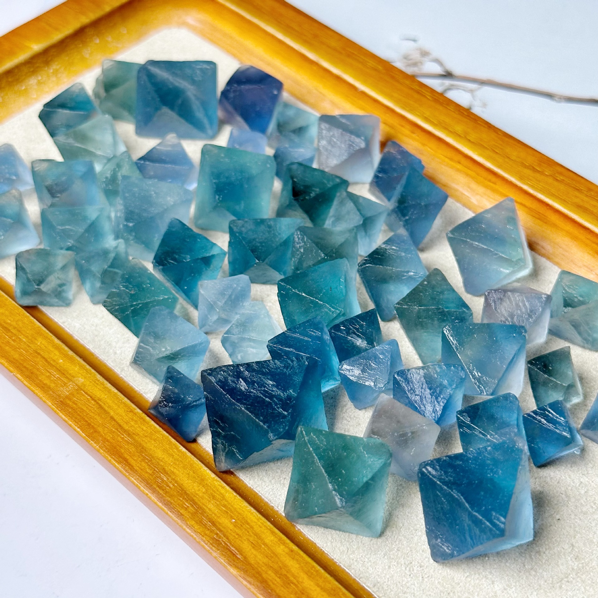 Blue Fluorite 1-1.5 cm