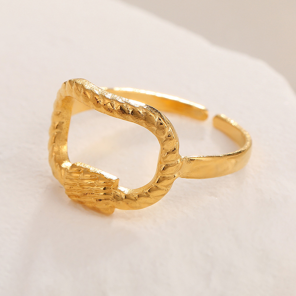 18k gold square circle