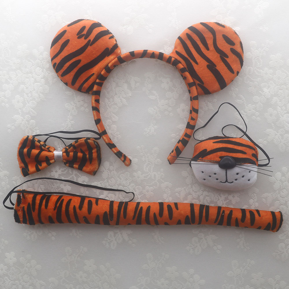 4-piece set of round eared tiger