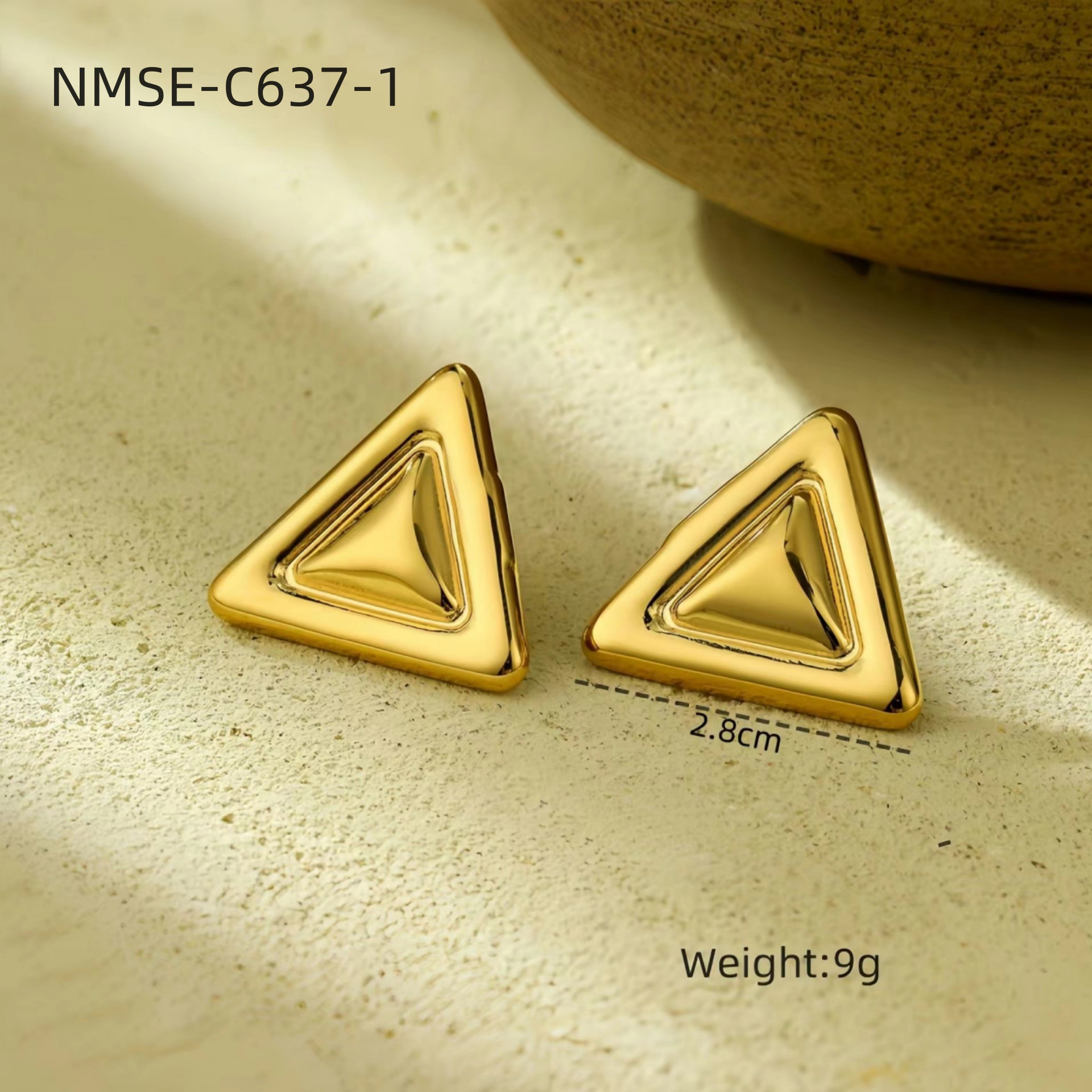 Triangle gold