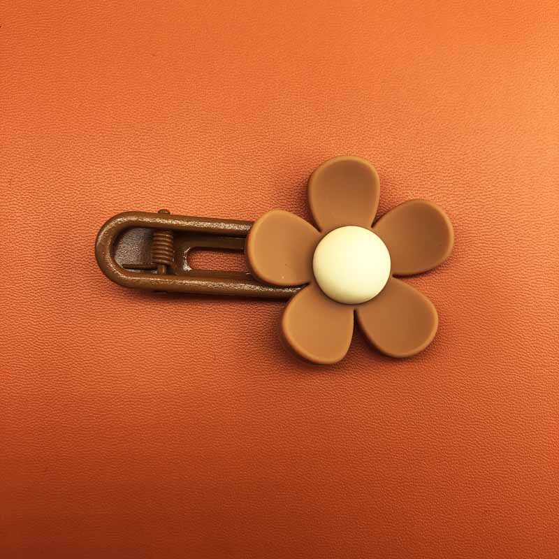 5:Coffee color round flower coffee color holder