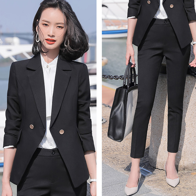 Black suit   women's pants