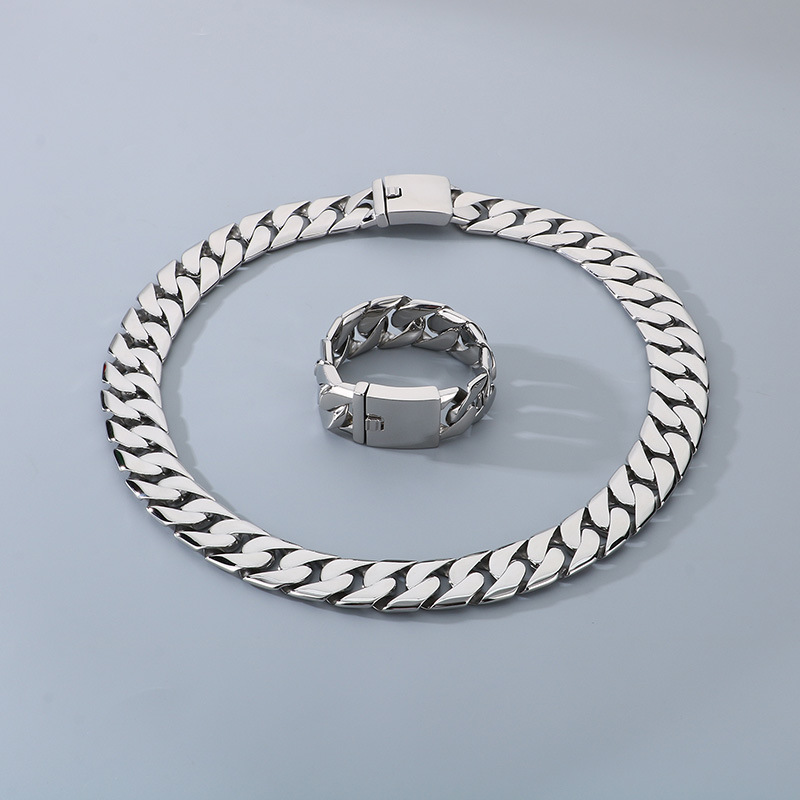 steel color Bracelet 21.5cm