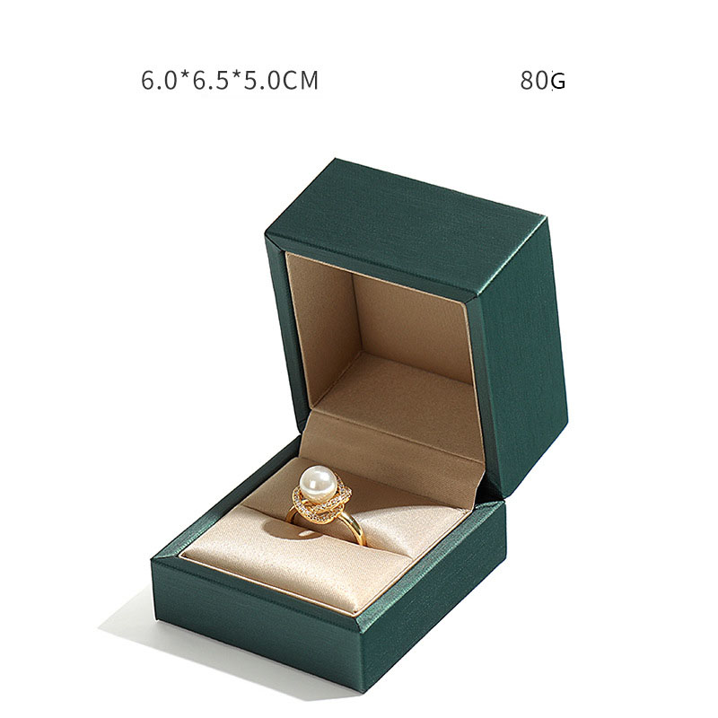 8:Dark green single ring box