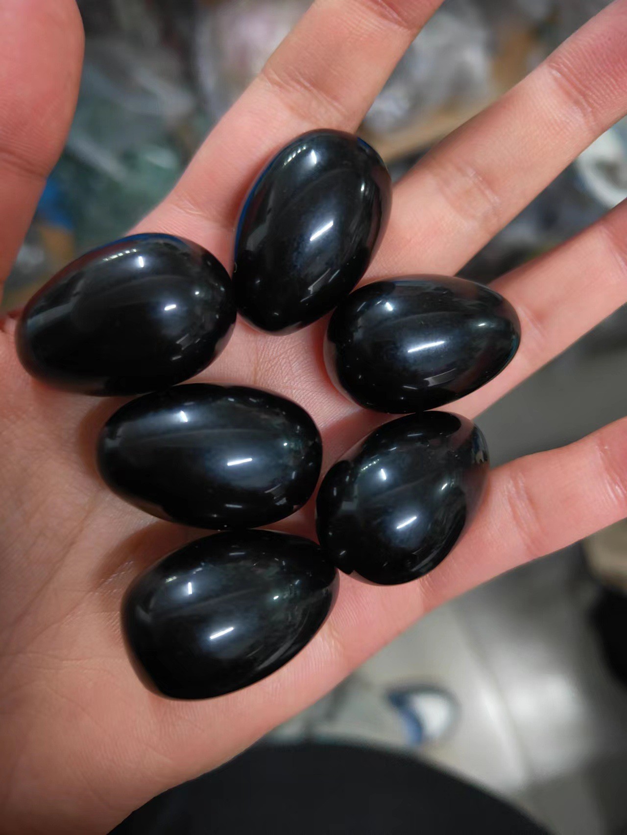 Black Obsidian 黒黒曜石