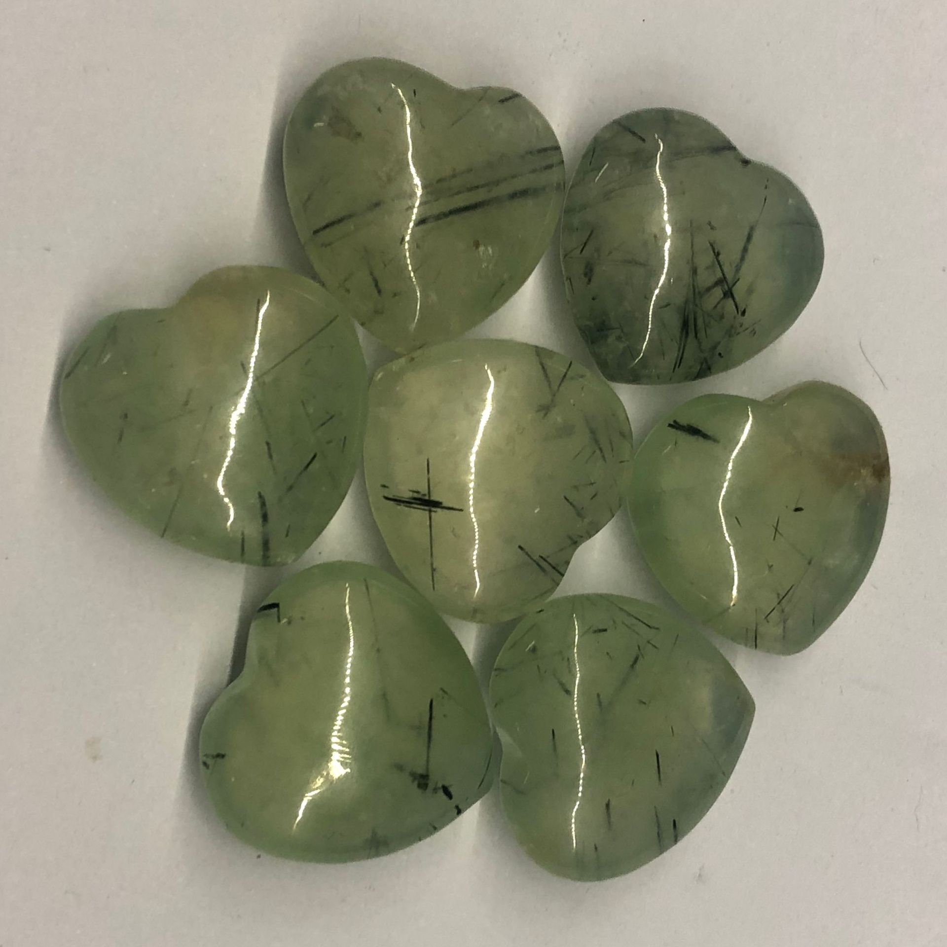 E 20x20x9mm/prehnite