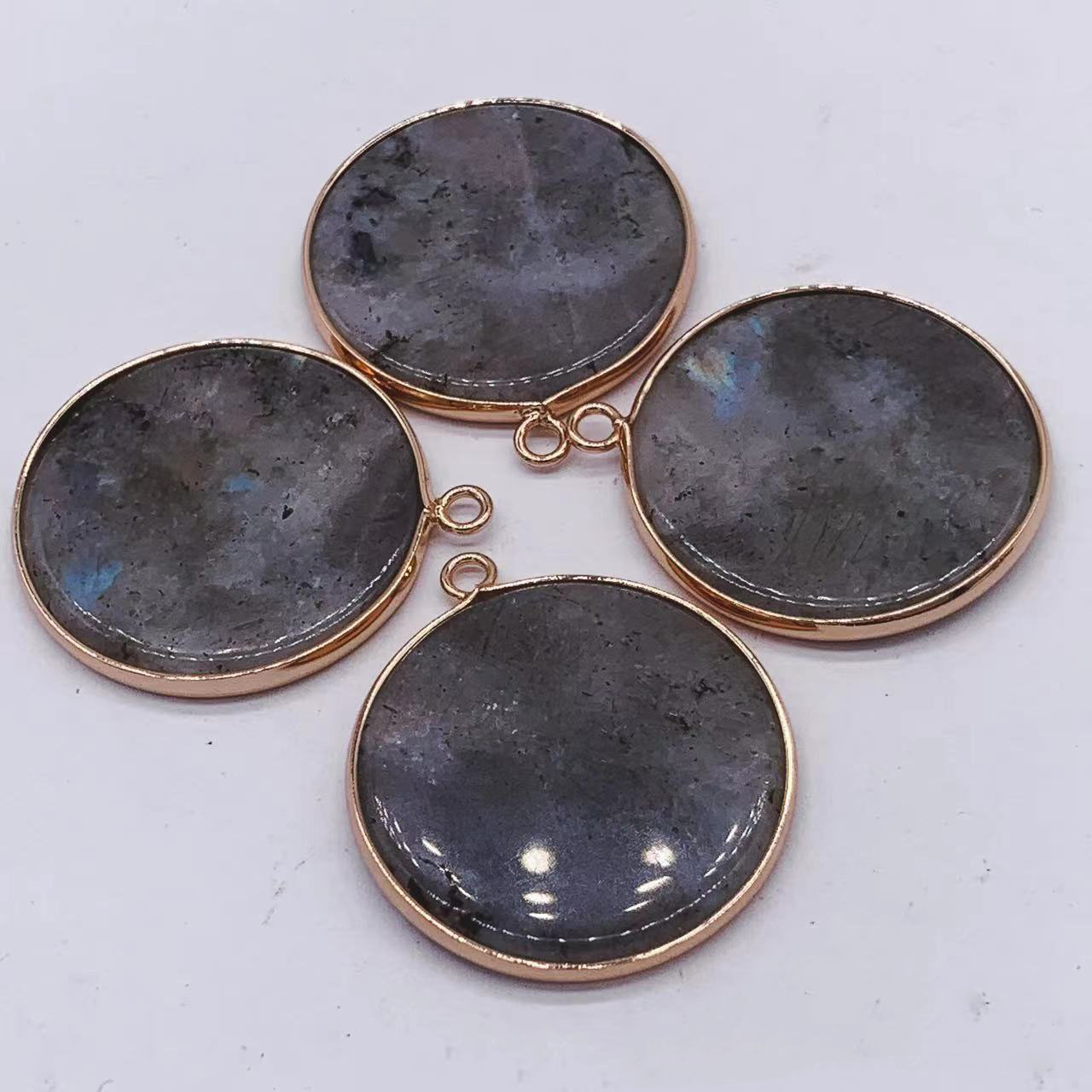 11 labradorite