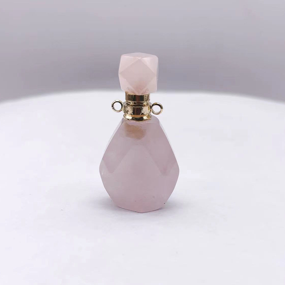 Rose Quartz (gold)