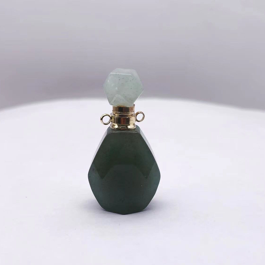 Green Aventurine (gold)