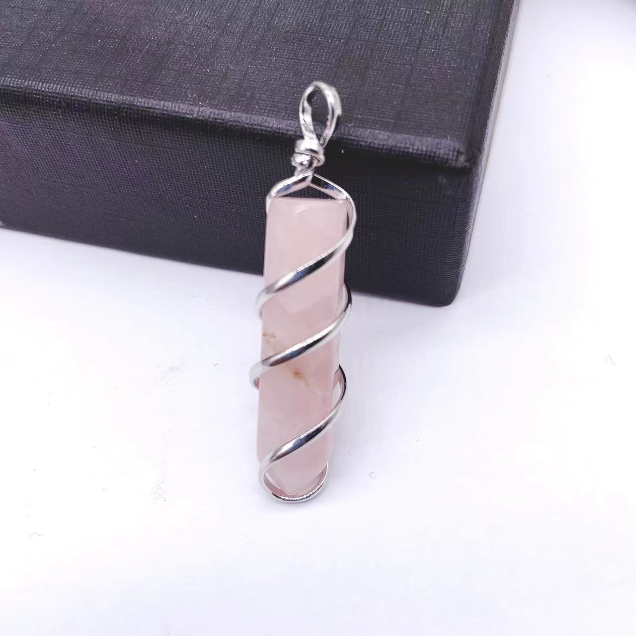 Rose Quartz (silver)