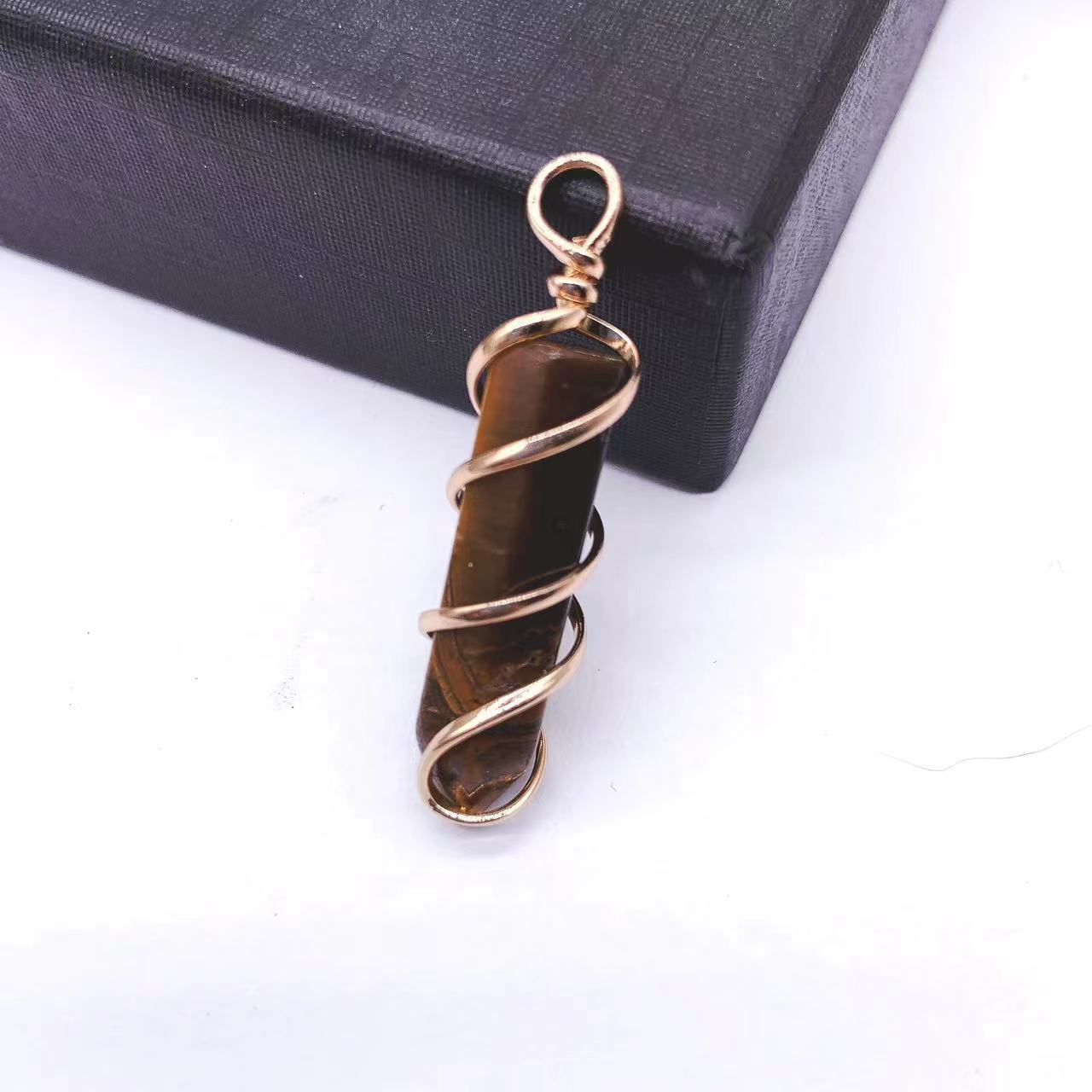 tiger eye (gold)