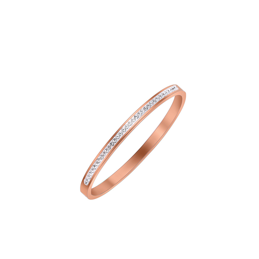 Single row diamond rose gold