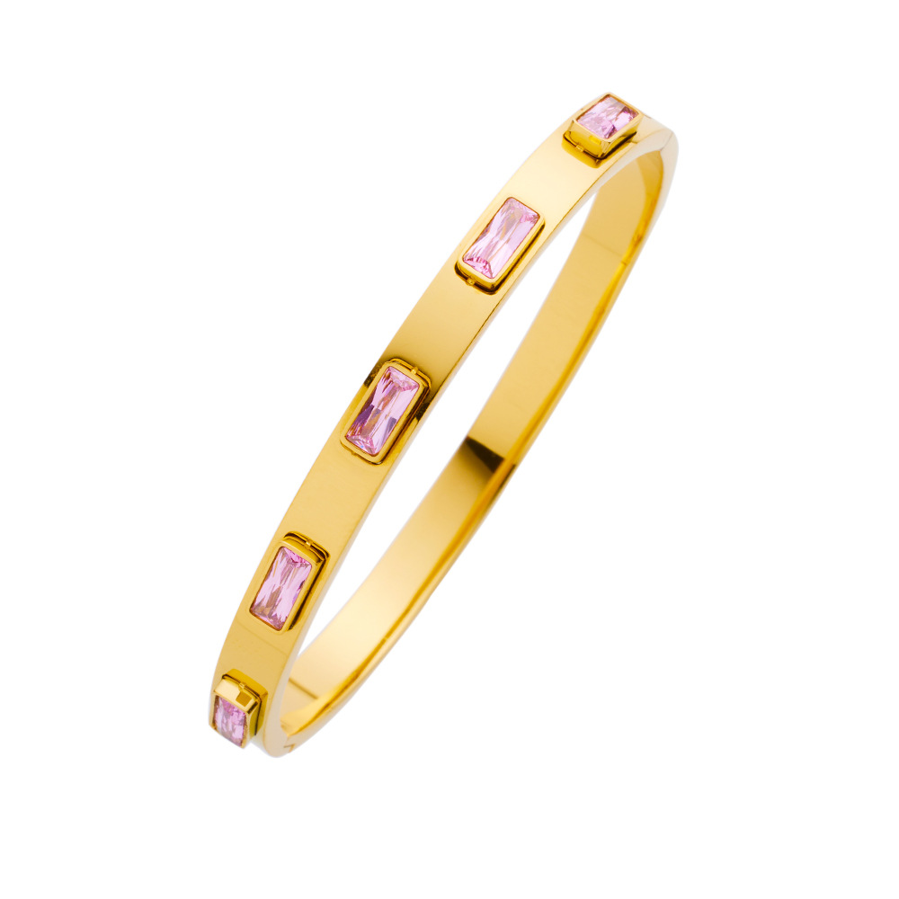 3:B130 gold   pink diamond