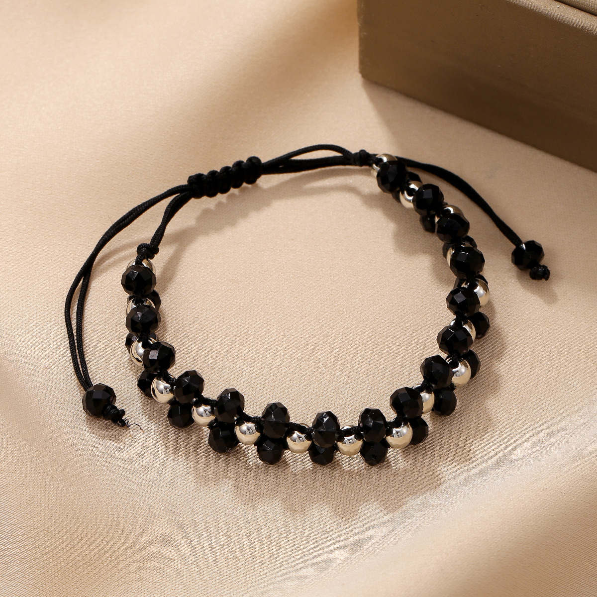 Black acrylic beads