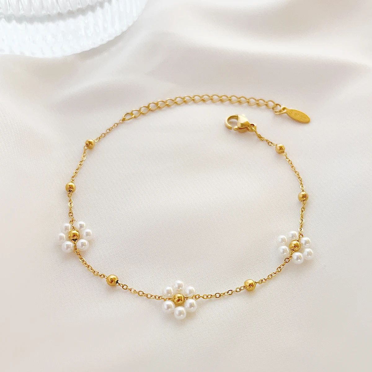 3 pearl flower bracelet Gold -16x5cm