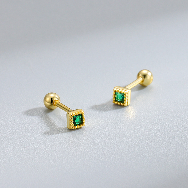 3:Gold-plated greenstone