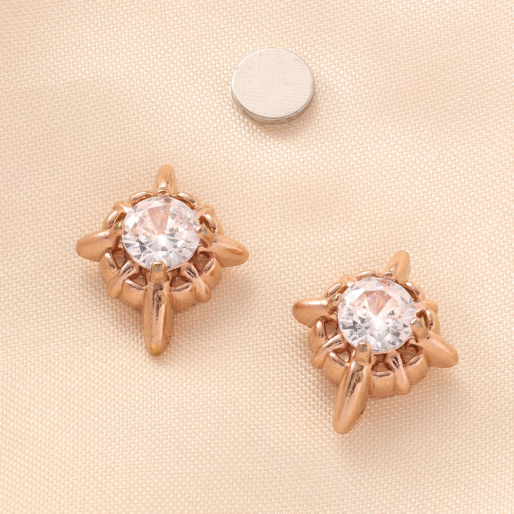 Rose gold white zircon