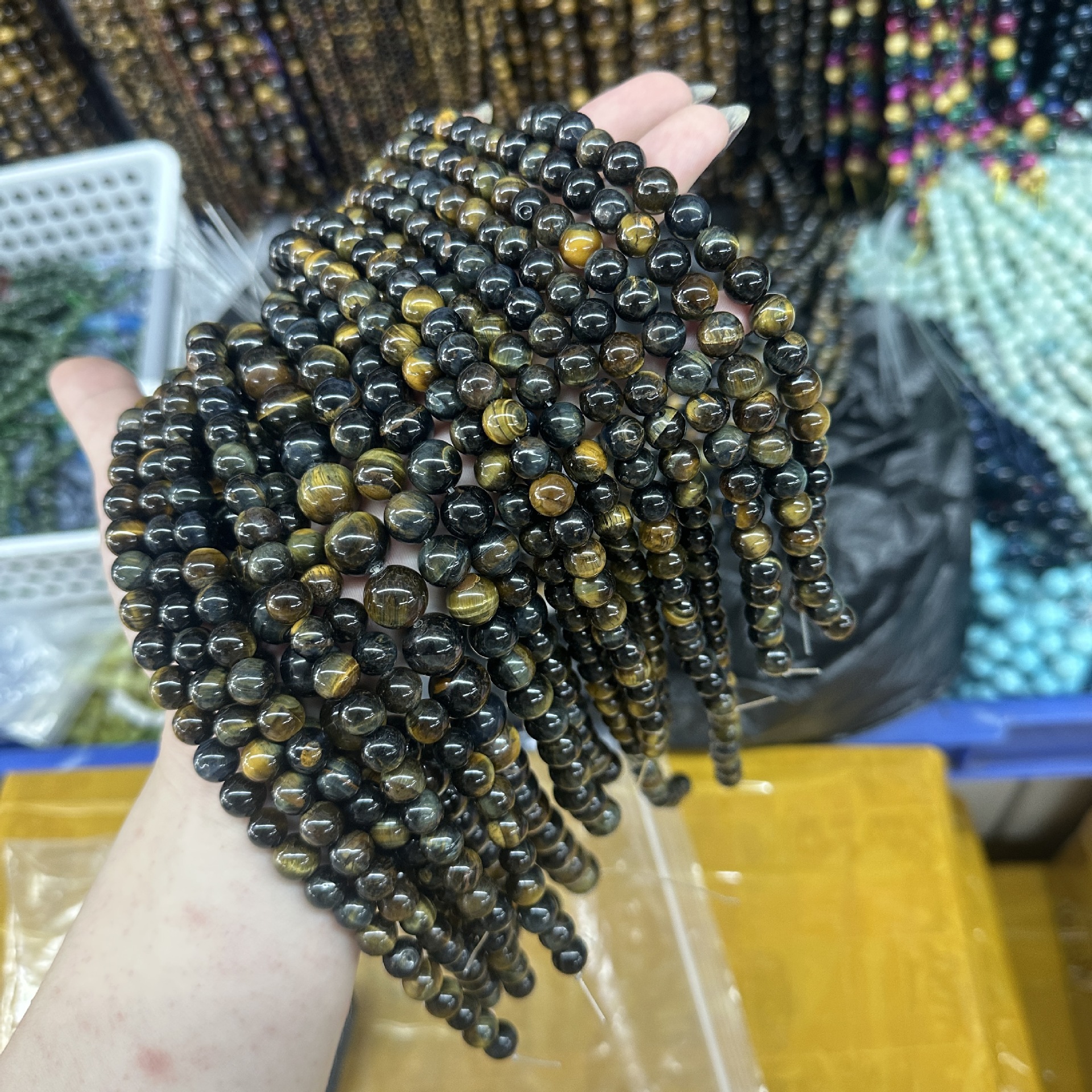 10mm about 37 PCs/Strand