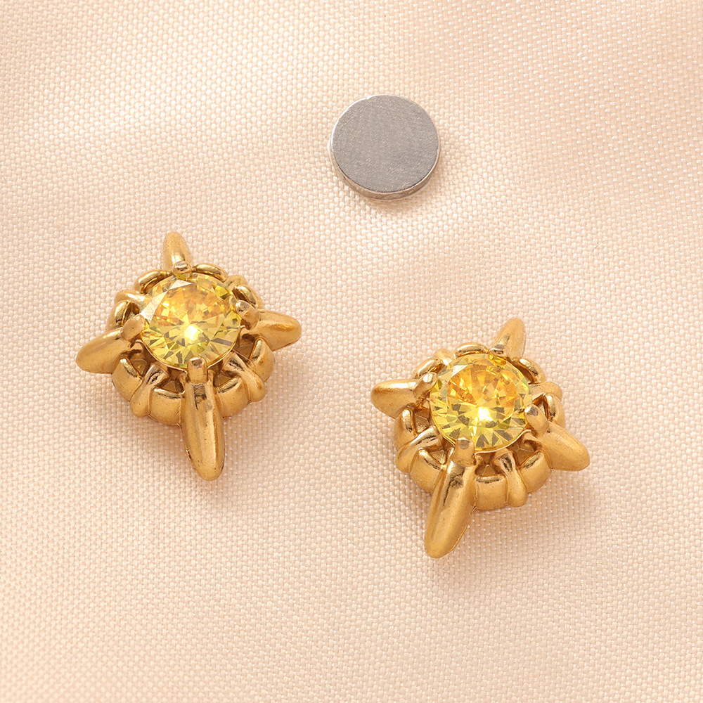 6:Gold gold zircon