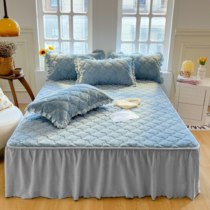 Rabbit velvet blue and gray color matching [fitted sheet style bed skirt]