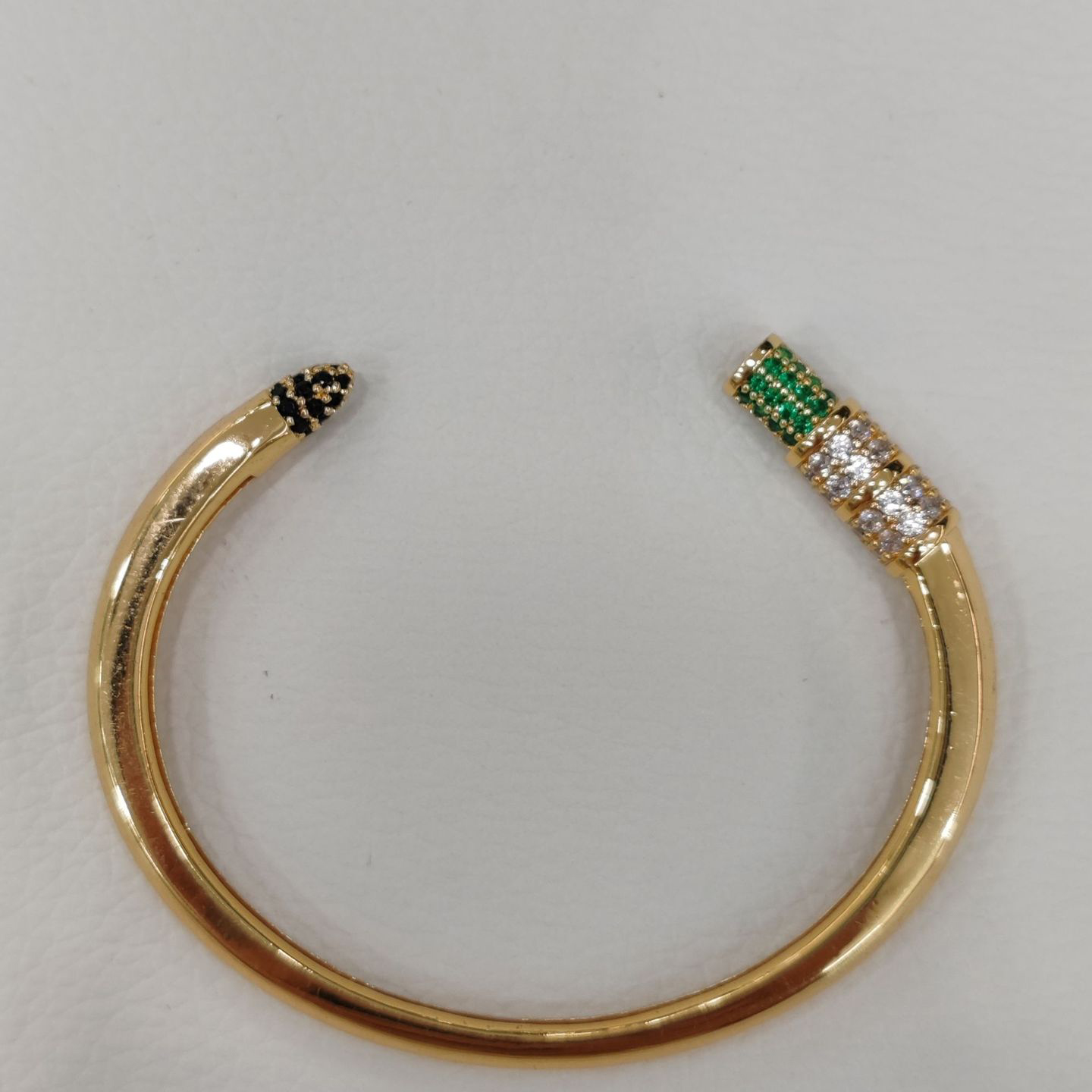 Yellow gold + green zircon