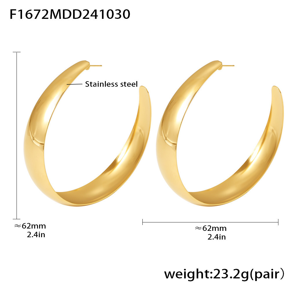 Golden medium earring 62mm