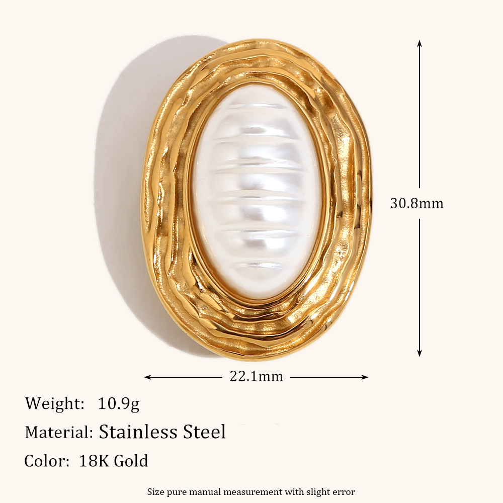 Elliptical imitation pearl pattern brooch