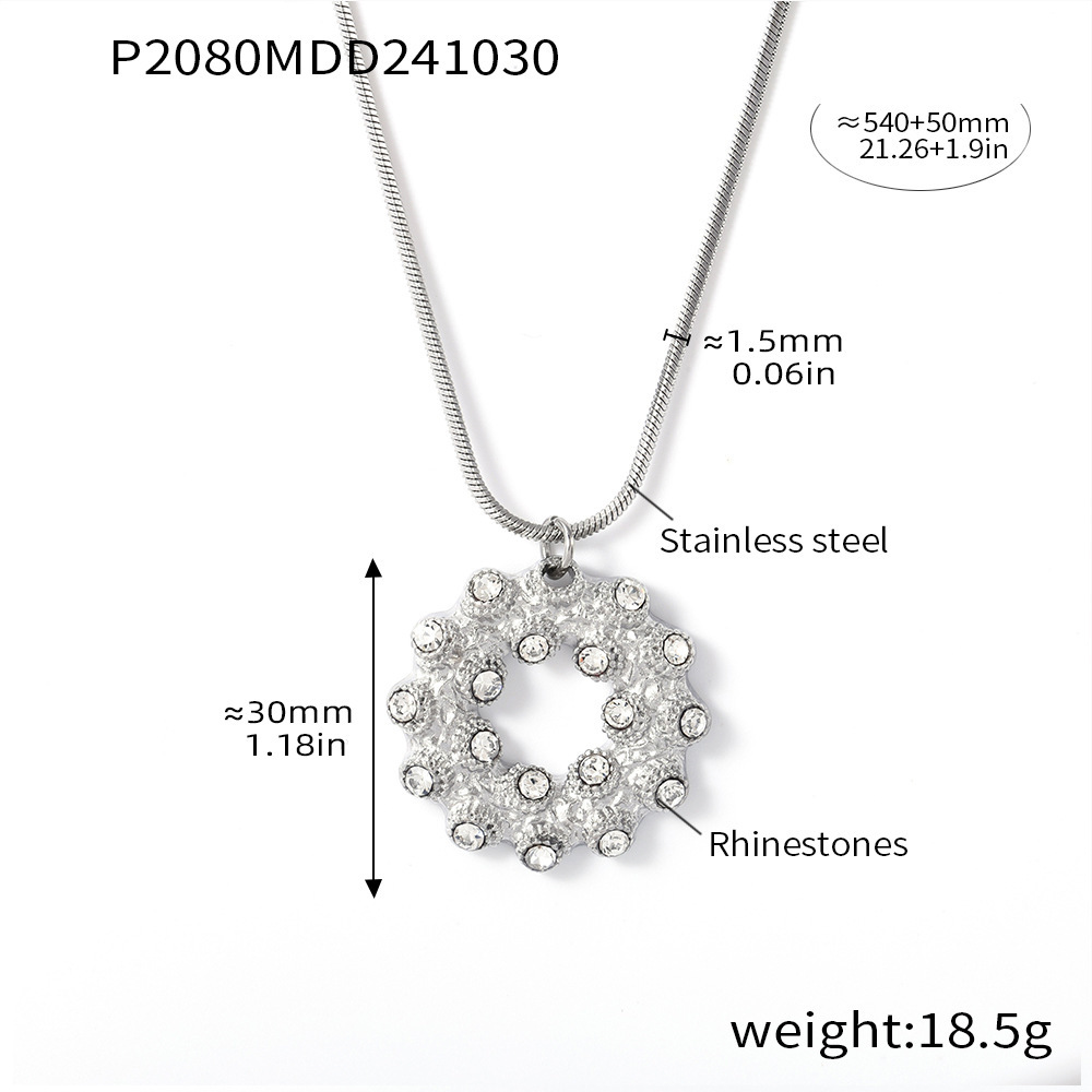 6:Steel color white rhinestone necklace