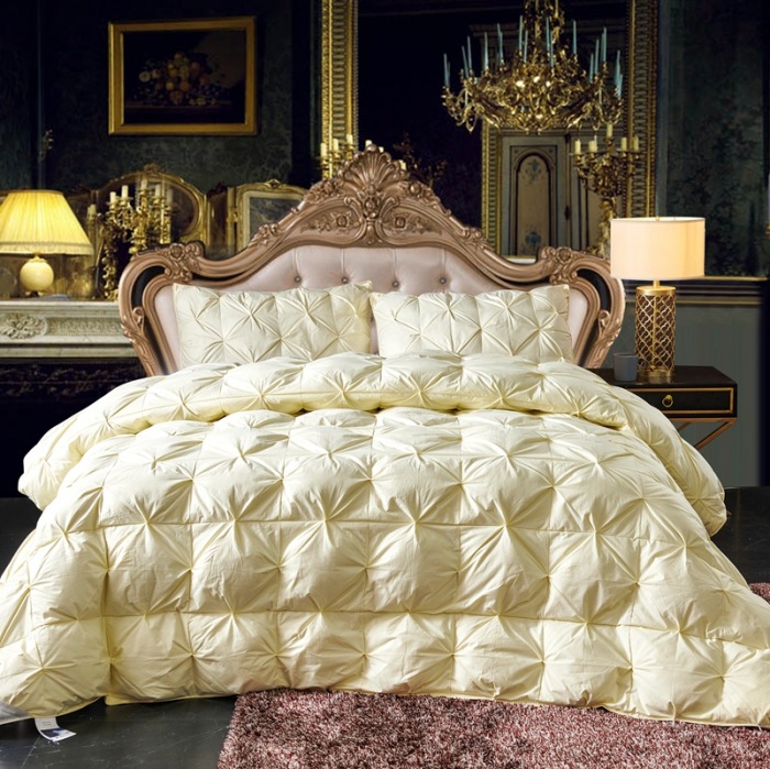 Twisted flower duvet yellow