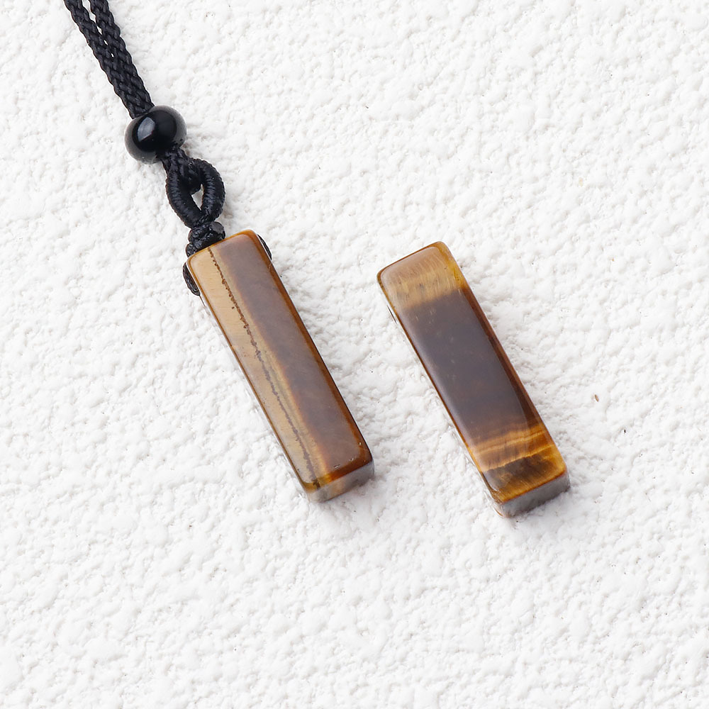 tiger eye With rope