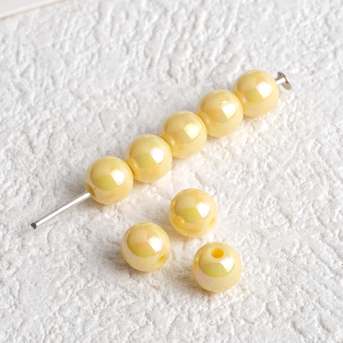 light yellow 6mm (about 4000 pieces)