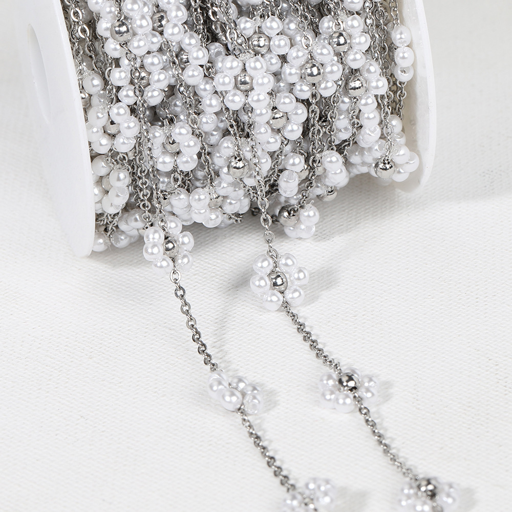 6:Steel color chain-white