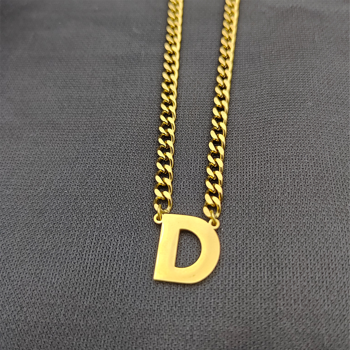 D