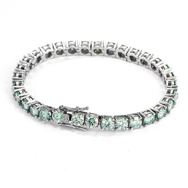 0.1 carat (3mm) light green blue bracelet 14cm