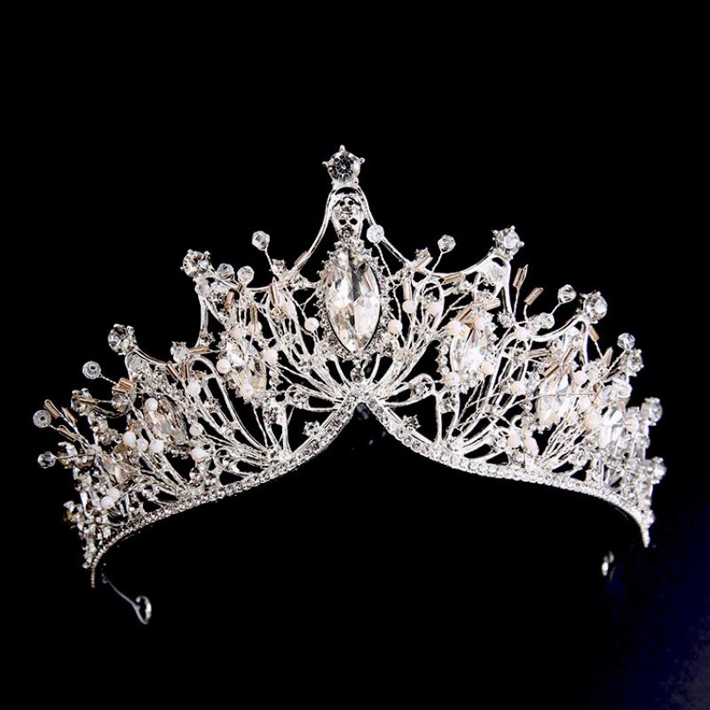 1:Silver White Diamond Crown