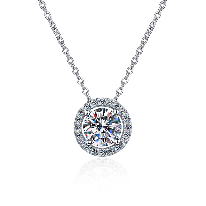 without buckle pendant 0.3 carat moissanite