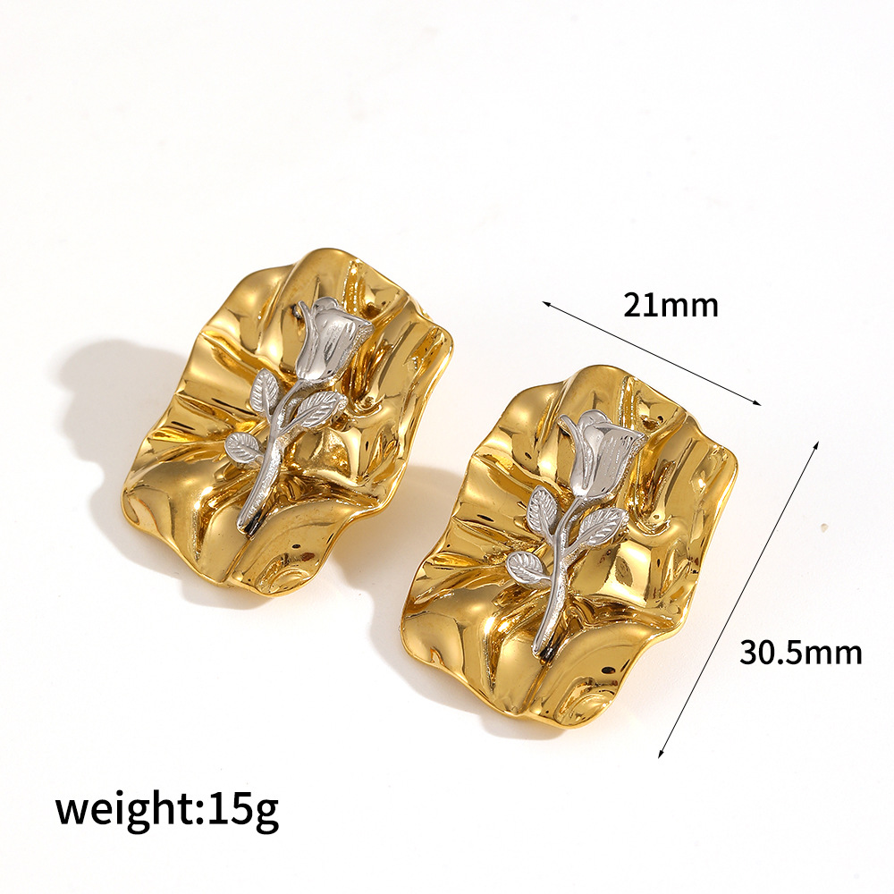 4:Earrings-te60114