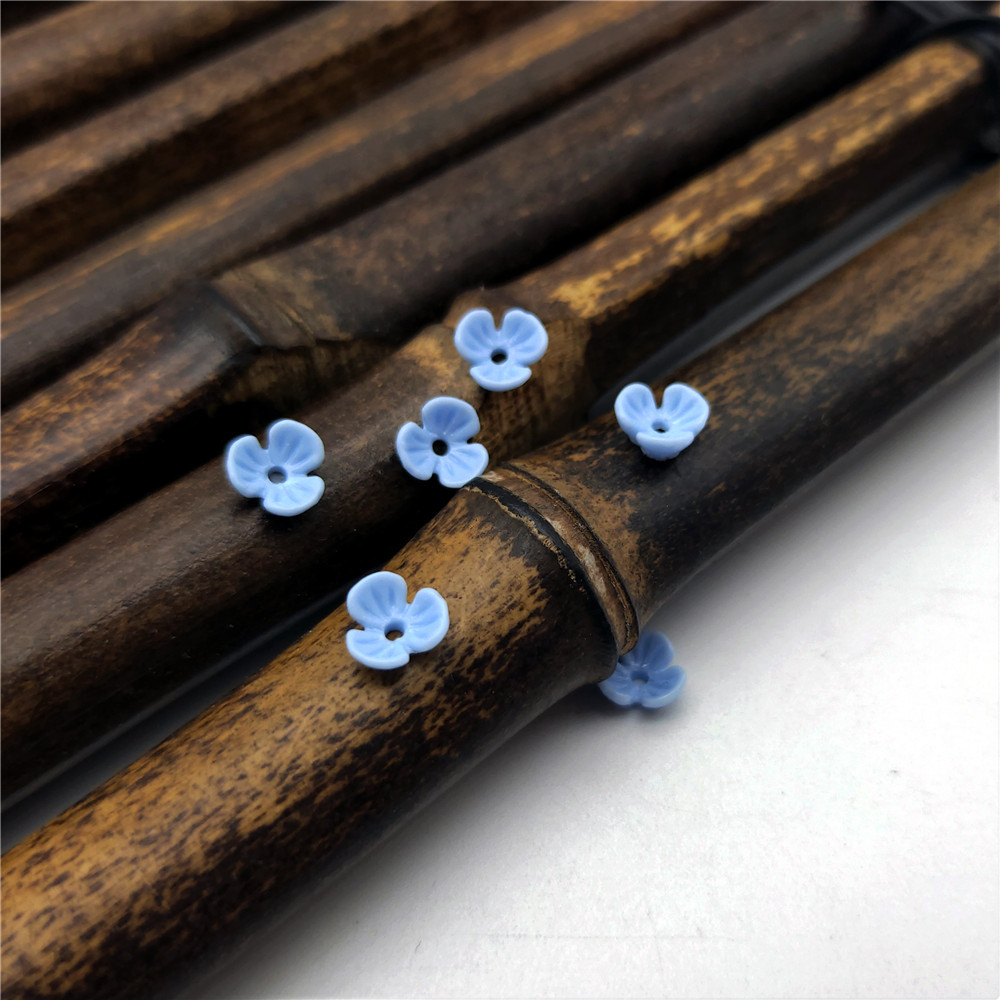 5:6mm three bowls of flowers (light blue)