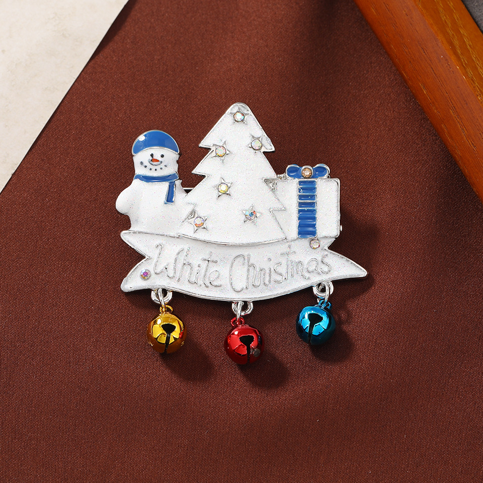 Colorful bell white snow christmas tree