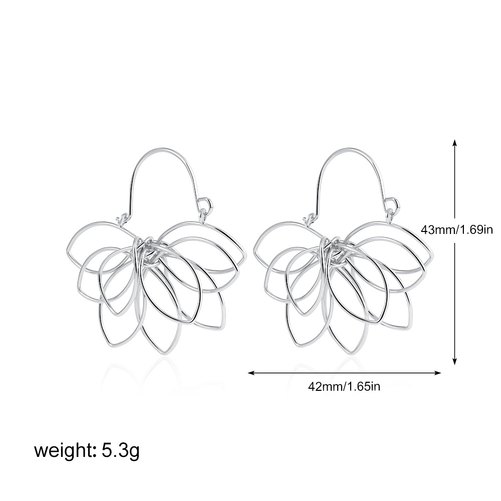 2:Silver flower earrings t102_2