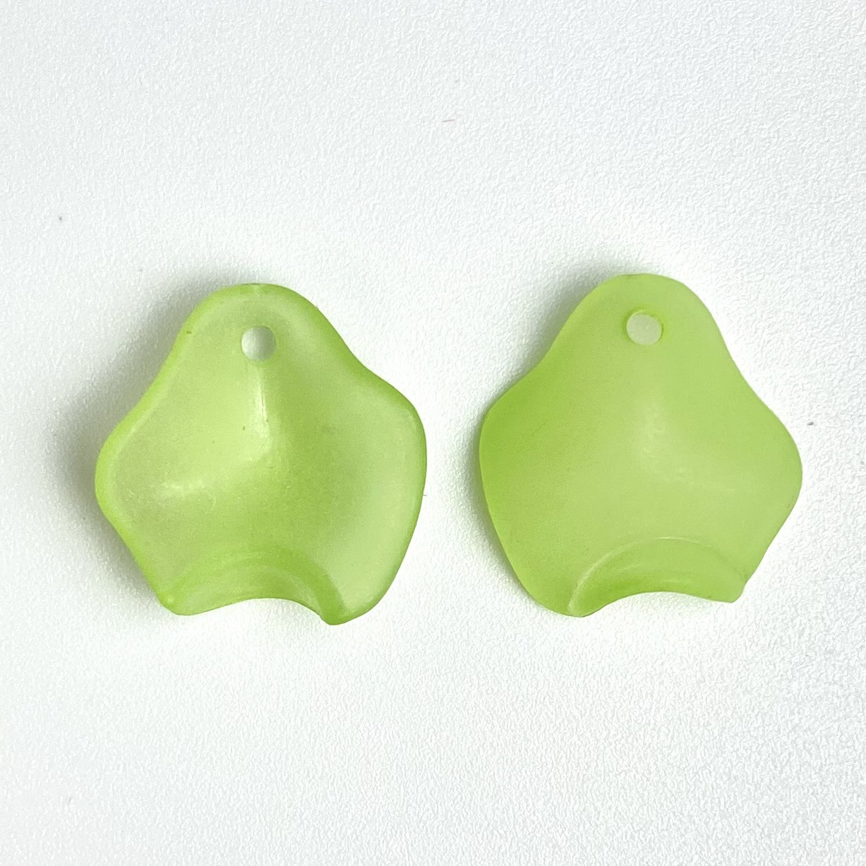 Light green 14x15mm,2150 PCS/bag