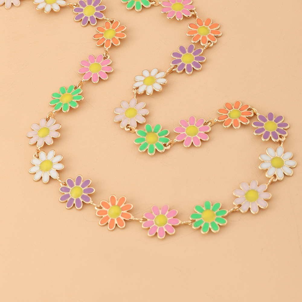 Colored Daisy anklet