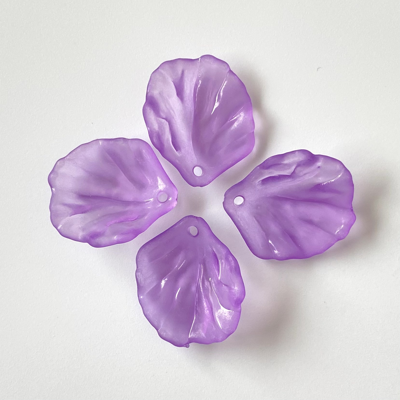 Purple 15x17mm,hole 1.2mm,1440 PCS/bag