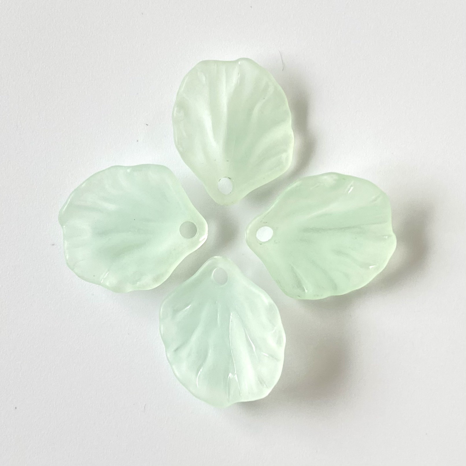 Mint green 15x17mm,hole 1.2mm,1440 PCS/bag