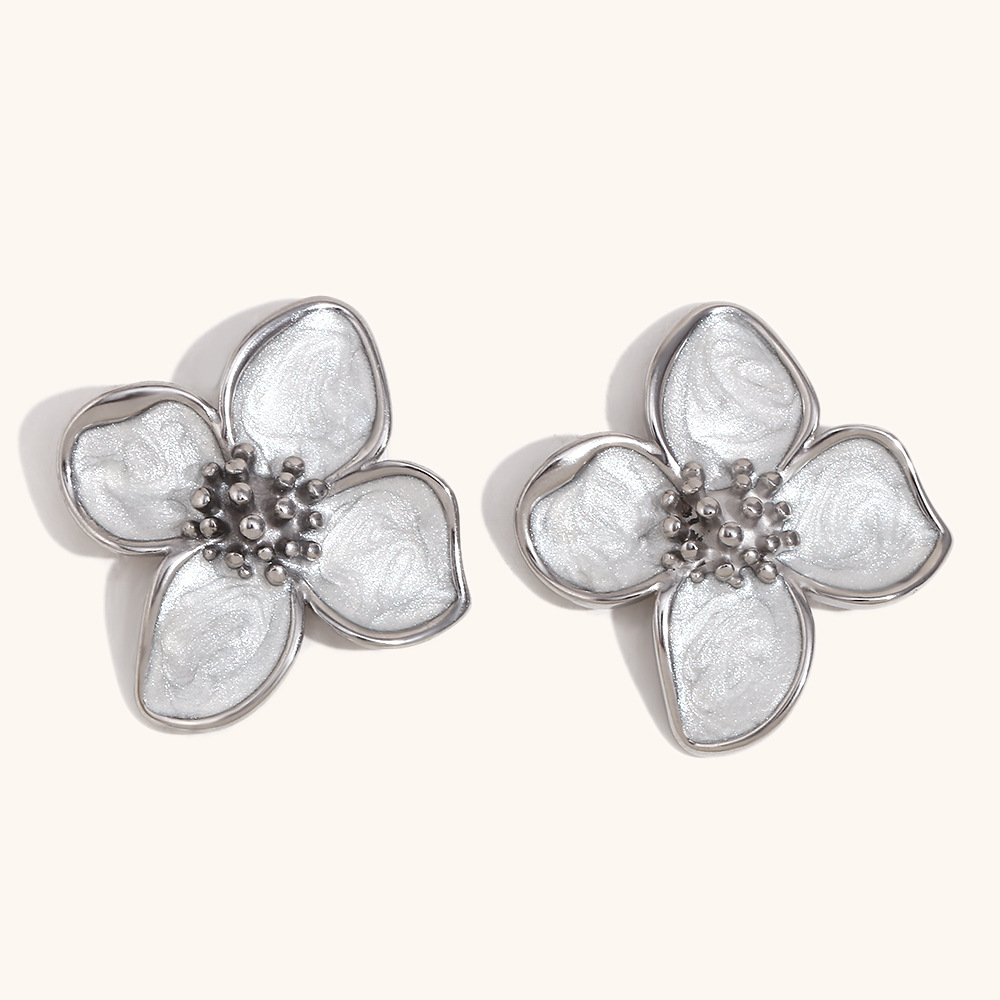 8:White flower earrings-steel color