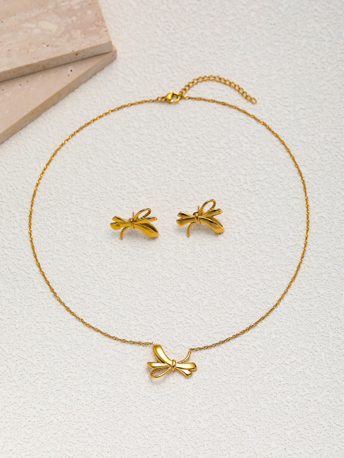 Gold set (Necklace)