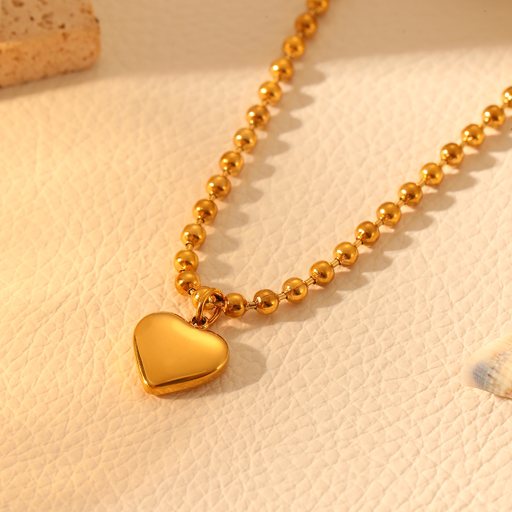 3:Gold wave bead necklace