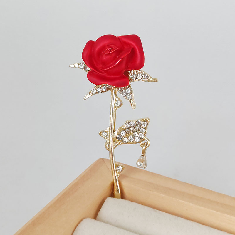 7:XZ0279-9 Red Rose Pendant