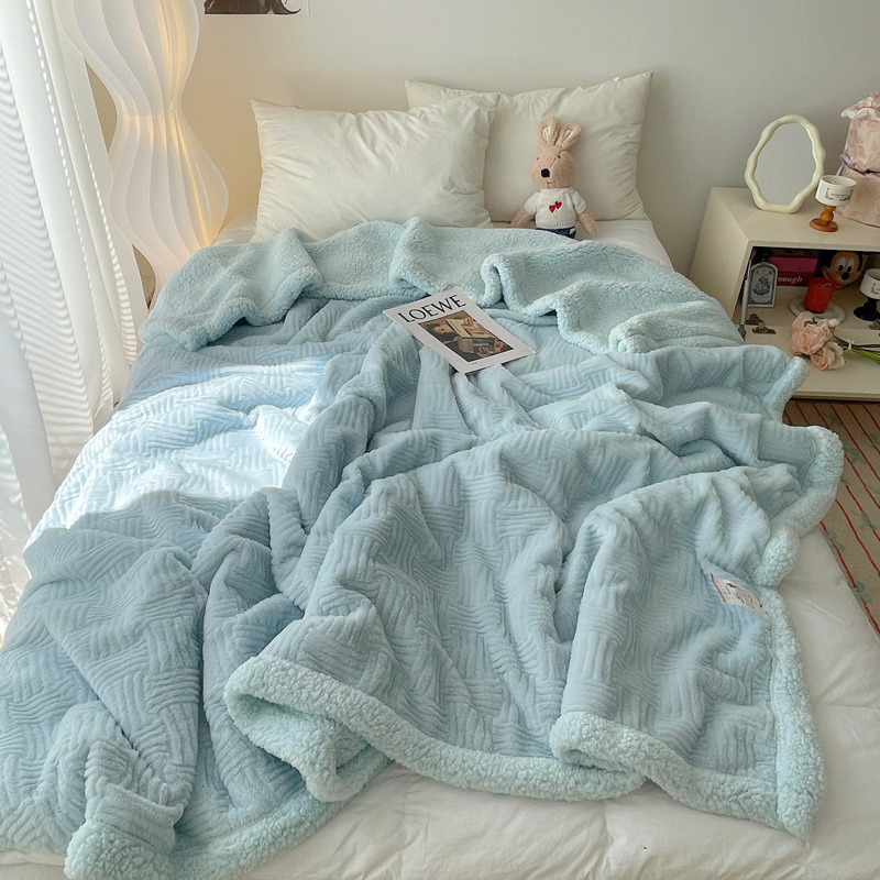 Gl rabbit velvet blanket-sky blue